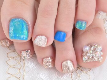 ディーネイル 四条烏丸(D-nail)の写真/■阪急烏丸駅・地下鉄四条駅2分■ご新規様もリピ-タ-様もHAND税込¥3900~!■自店付け替えいつでも無料!