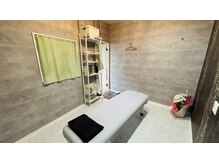 西川口Viva La Salute!ストレッチングの雰囲気（室内の様子です。）