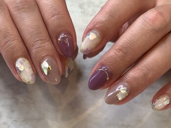 リッシュ(RICHE)/大人上品春ネイル