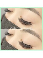 あるじゃんす－ アイラッシュ ネイル 天神店/ボリューム付け放題