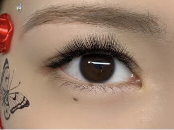 シェリー(Cheri)の写真/新技術【最新LEDエクステ/ボリュームラッシュ60分つけ放題¥12000】様々なお悩みに対応した次世代マツエク！
