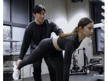 ビエネスタジムトウキョウ 青山(BIENESTAR GYM TOKYO)/【6】軸を整えて美姿勢へ