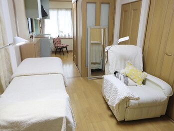 ラッシュズハナ(Lashes Hana)/店内