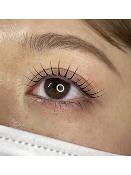 ステラマリス(STELLA MARIS)/ラッシュリフト