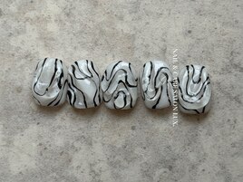 ニュアンス｜個性派｜ゼブラ柄