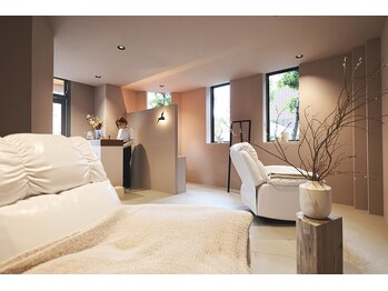 ウィロー(WILLOW)