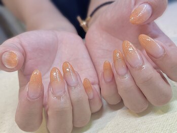 レヴィア(Levia)/グラデーションネイル