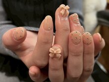 ガーリーネイル