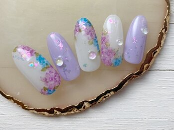 ネイルサロン マルラニ(Nailsalon malulani)の写真/多彩なアートもお任せ＊【定額パラジェル¥5900～】種類豊富な定額もご用意★理想のお手元を実現します♪
