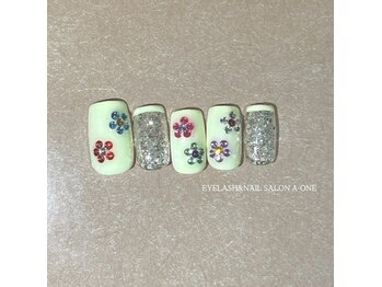 フラワーネイル