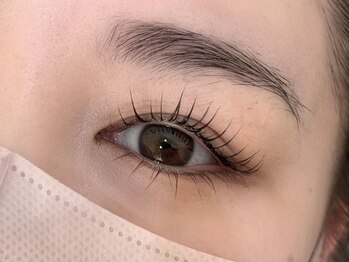 ネオリーブ ウリ(Neolive uri)/マスカラパーマ