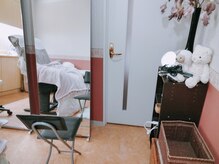 アリスビューティーコンプレックス 小樽店(ARIS BEAUTYCOMPLEX)の雰囲気（メイクスペース有り◇。・）