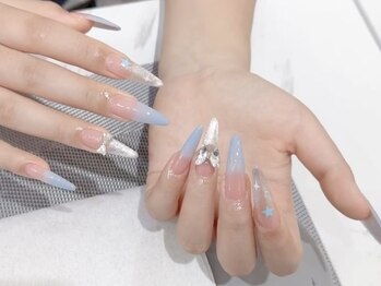 ハナ(Hana)の写真/チップ長さ出しで理想の指先に★短時間で仕上がる美フォルム長さ出し!!持ち込みデザイン・フルアート大歓迎