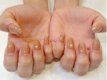 アールエム(Rm)/ベージュブラウン