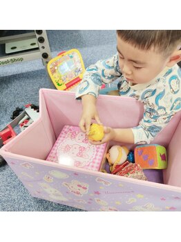 かおりビューティサロン/スタッフの無料お子さま見守り付