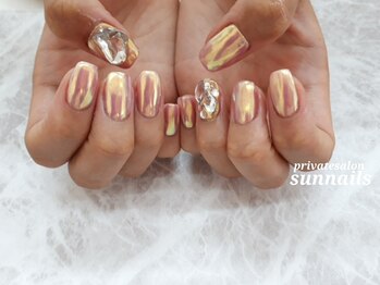 サンネイルズ(sun nails)/4本アート(オプション加算)