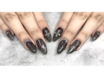 ケーエヌ(KN)/ハロウィンネイル