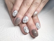 ヴェイスサロンアンバー(Vase Salon Amber)/