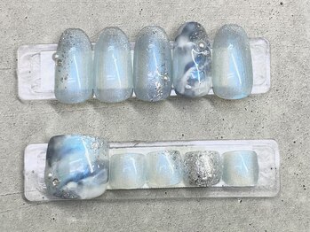 爪処 中野坂上/オソロな手足