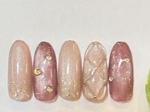 ラヴィネイル 四条烏丸店 メリー(La Vie Nail merry)