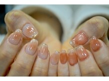 レインネイル(Rainnnail)/アシメネイルでお洒落に