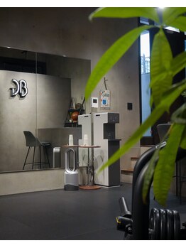 ビエネスタジムトウキョウ 青山(BIENESTAR GYM TOKYO)/【内観】感度の高い女性に人気