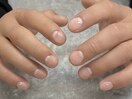 クリアネイルで爪先から清潔感を