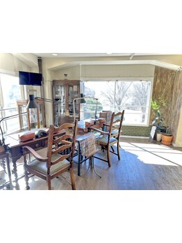 仕事帰り・早朝OKのサロン