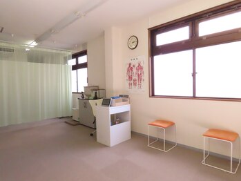 わんらいふ整体院/待合室