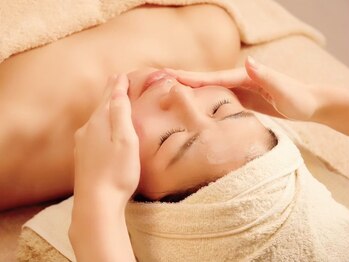 アーク(ARC)の写真/【高純度エラスチン導入】フェイシャル60分で、冬の乾燥で気になる小じわ・たるみを集中ケア!