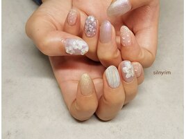 アシンメトリーニュアンスネイル