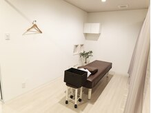 えなわせ接骨院 手稲院/仕切った空間で施術しております