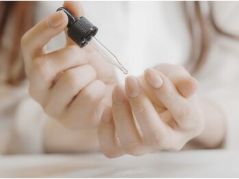 ネイルサロン ラピエトラ(la pietra)の写真/《自爪は生まれつきじゃなく育てるもの》大人女性のための上質ケア！自爪を美しく整えるこだわりサロン♪
