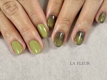 ラ フルール(La Fleur)/ちぐはぐネイル