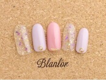 ブランロール 中目黒店(Blanl'or)/さり気なフラワー♪