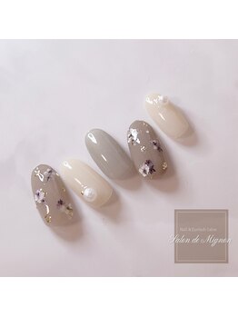 サロン ド ミニョン(Salon de Mignon)/ 定額制ハンドジェル