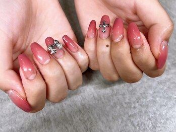 グラデ+パーツ★担当:菊池