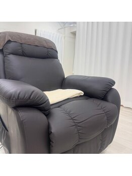 ミニオン 浦和店(minion)/白基調の施術スペース