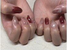 コーシェリ(koselig)/ボルドーニュアンスネイル