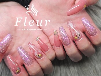 フルール(Fleur)の写真/高技術で自爪のような自然な長さ出し♪人気のパ-ツも多数ご用意★高技術×リ-ズナブルが人気の秘訣★