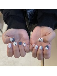 個性的ネイル