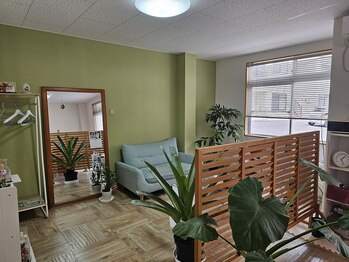 須賀川手もみ整体院の写真/【当店1番人気★首・肩が辛い方に☆しっかり整体コース60分¥4000】丁寧に心を込めて施術をいたします。