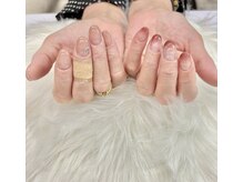 アンジーネイルアイラッシュ(Angie Nail Eyelash)/アシメグラデーションネイル