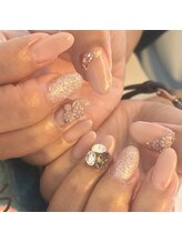 トータルサロン 白べぇーっ プラス/☆スタッフネイル☆