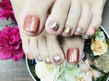 ネイルルーム 千美(room)/フットジェル ミラーネイル