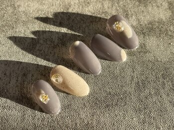 スチャ(s/cha+)/ニュアンスネイル￥7500