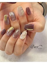 アンドットネイルズ(UN.nails)/メイン4本＋サブ2本