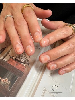 フィーカ(fi:ka)/チークネイル　¥7800