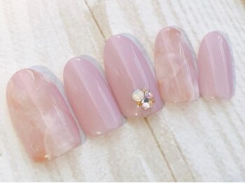 アミネイルズ(AmiNails)の写真/【《ハンド》オフィスネイル￥7500】シンプルだからこそ技術力が光る★お仕事などで派手にできない方にも◎