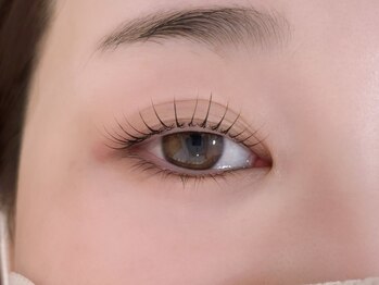 レーヴラグゼ(REVE LUXE)/似合わせ美まつ毛パーマ